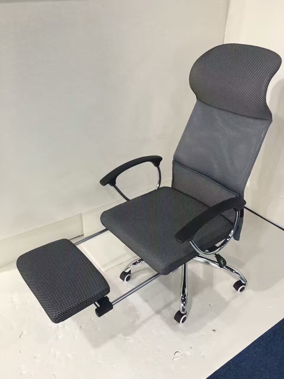 the nice design for the comfortable mesh computer office chair