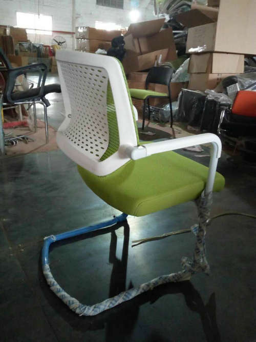 Eurotech Apollo Mesh Guest Chair With Sled Base Girsberger Yanos Cantilever Meeting Chair -5
